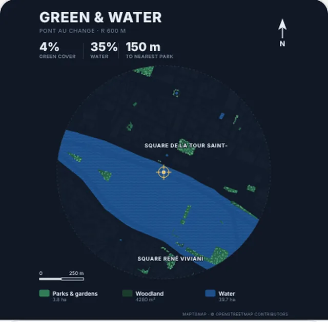Green and water map in the Deep navy palette, generated with MapToNap, Île de la Cité, Paris